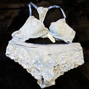 Bra and underwear set